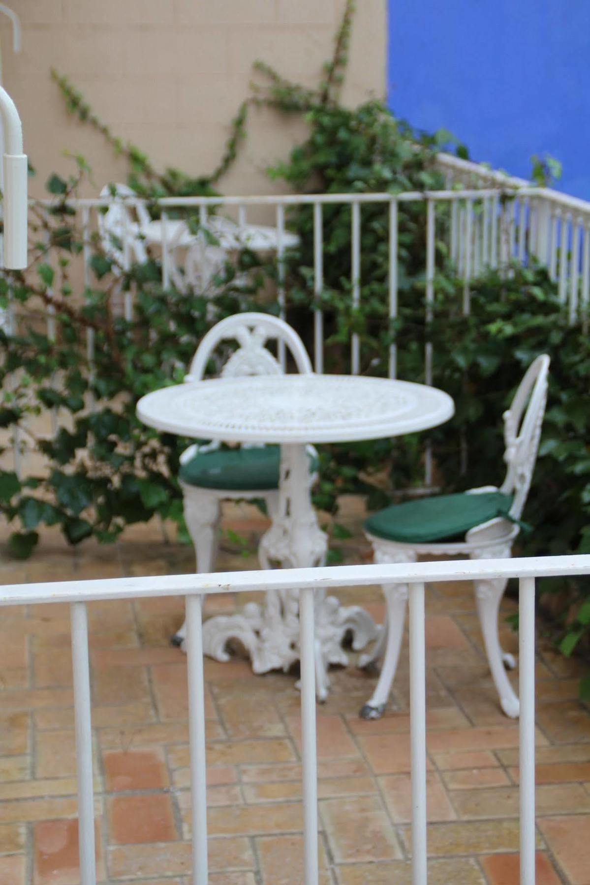 Hotel Medium Renaixenca Sitges Exterior foto